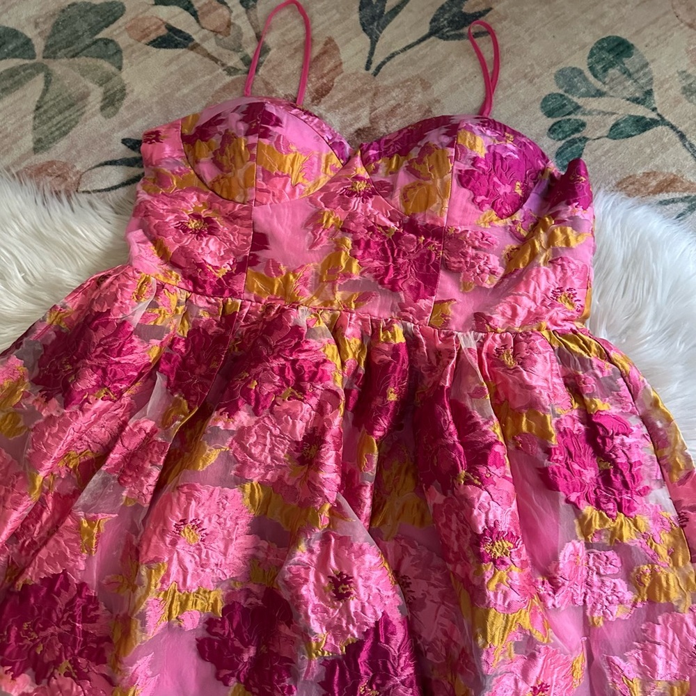 SHOWPO Brailey Mini Dress In Pink Jacquard - Picture 8 of 11